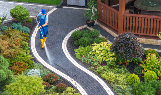 Best Deck Pressure Washing  in Armonk, NY